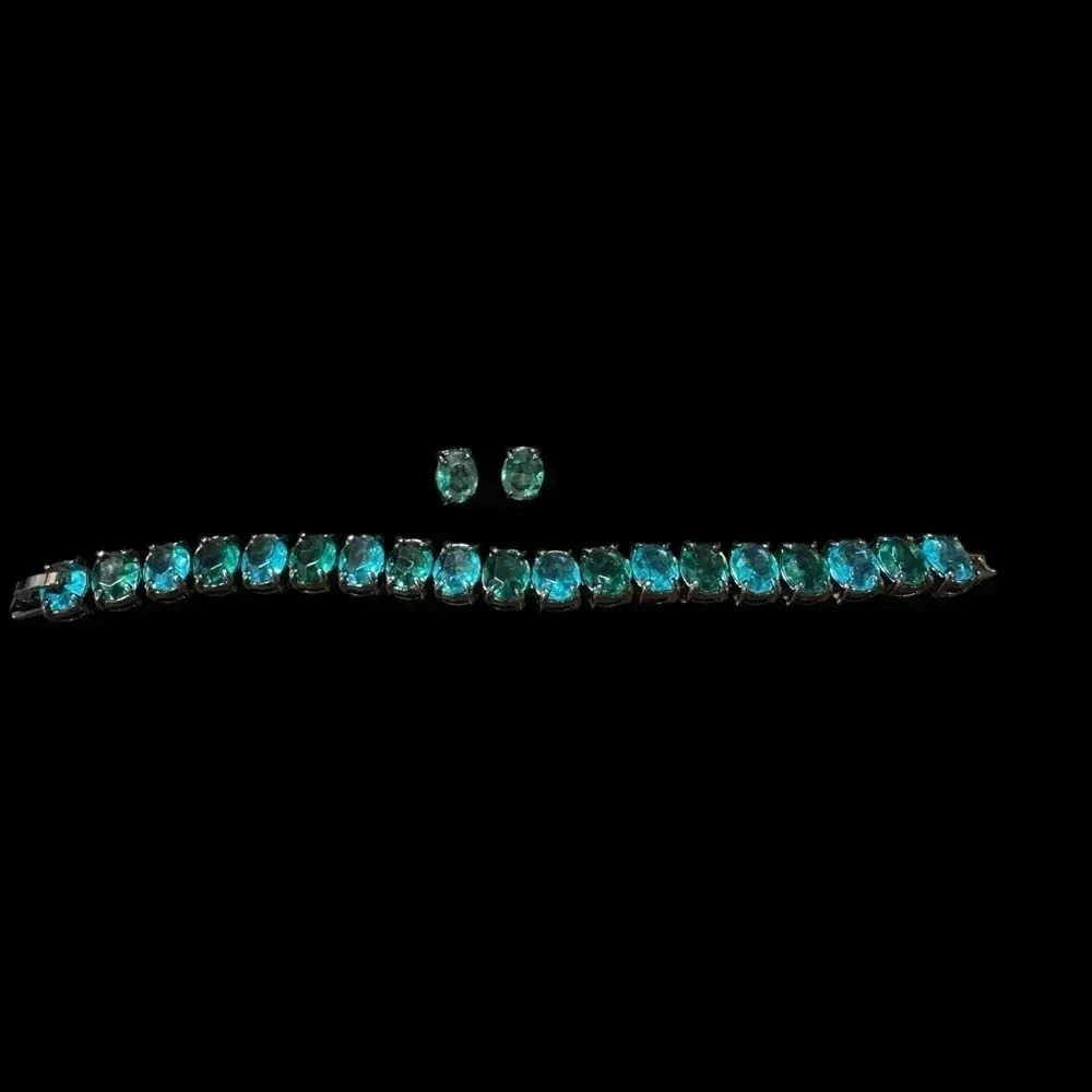 Turquoise Bracelet/Earrings Set